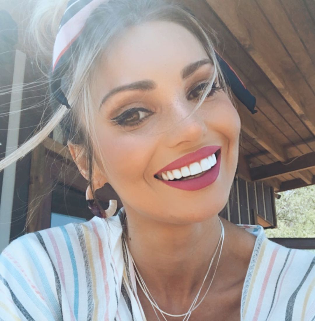 Faloon Larraguibel dentadura