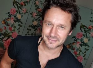 Benjamín Vicuña enamora con tierna foto junto a su hijo Amancio