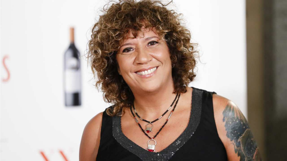 Rosana se despidió de su característica melena rizada: Su nuevo look es por su hermano con cáncer