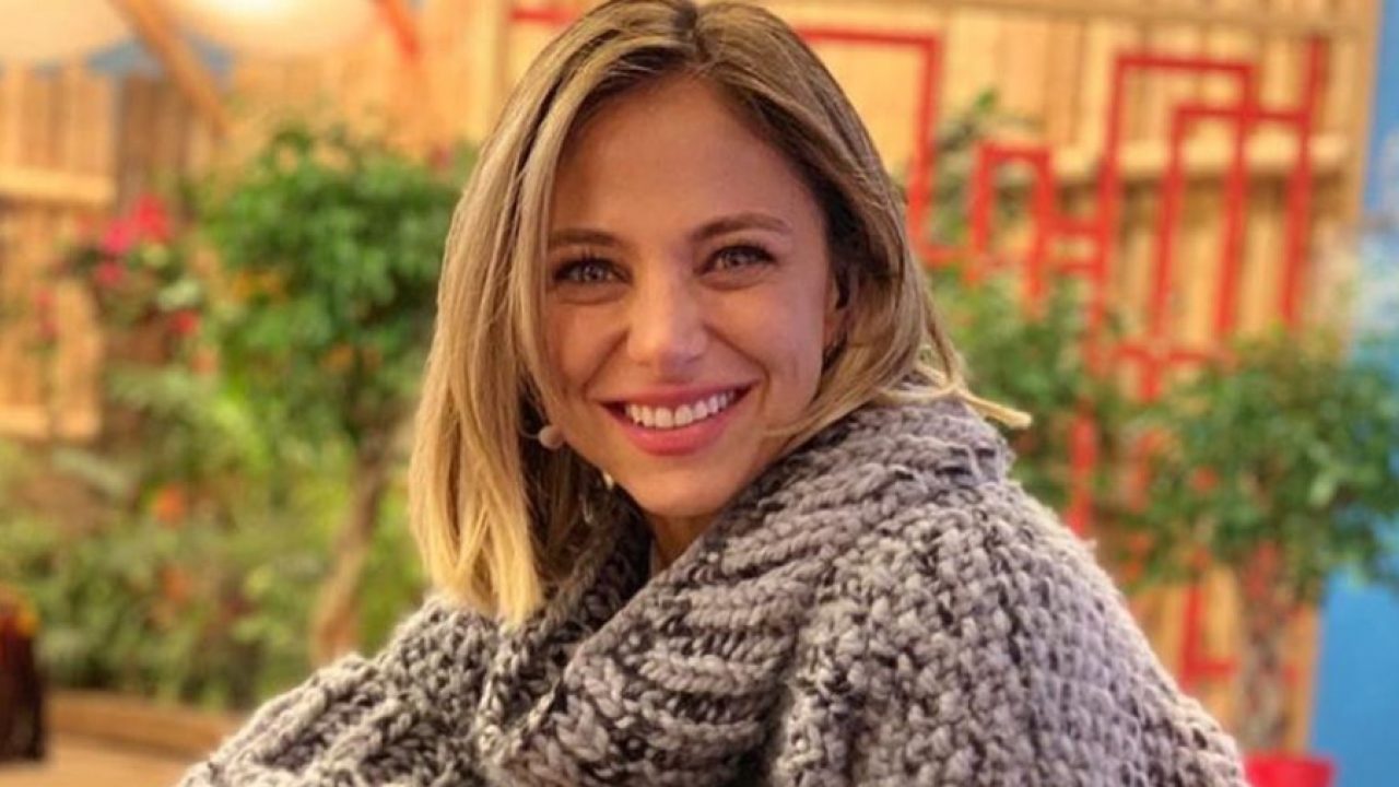 Mariana Derderian encuentra a su doble en versión perruna