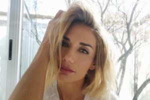 Carola de Moras pasó complejo momento con su mascota Nobu: "Solo queremos decir gracias"