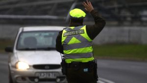 En comunas en cuarentena: Empleados deberán mostrar contrato laboral