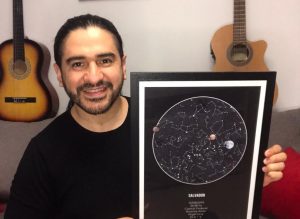 El duro momento del vocalista de Ráfaga: Perdió a su mamá, papá y hermana