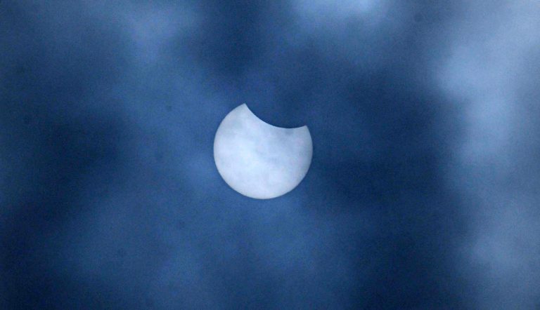 Así se verán afectados los signos zodiacales por el eclipse de sol