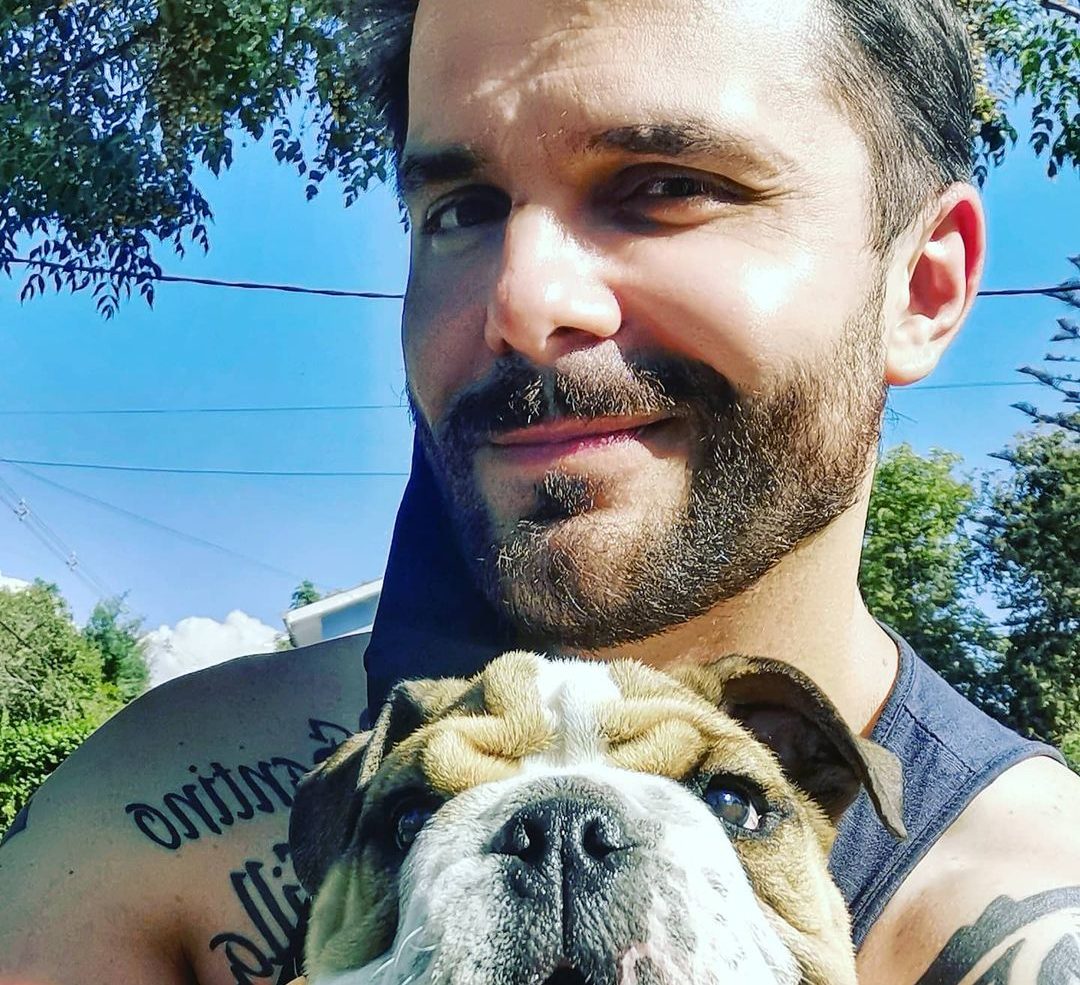 Álvaro Ballero y los problemas de salud de su mascota: "Tiene que volver al pabellón"