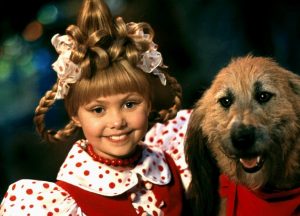 Ahora tiene una banda de rock: El presente de la tierna niña de 'El Grinch'