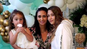 Pamela Díaz evidenció el gran parecido entre sus hijas con foto de infancia de Trini Neira