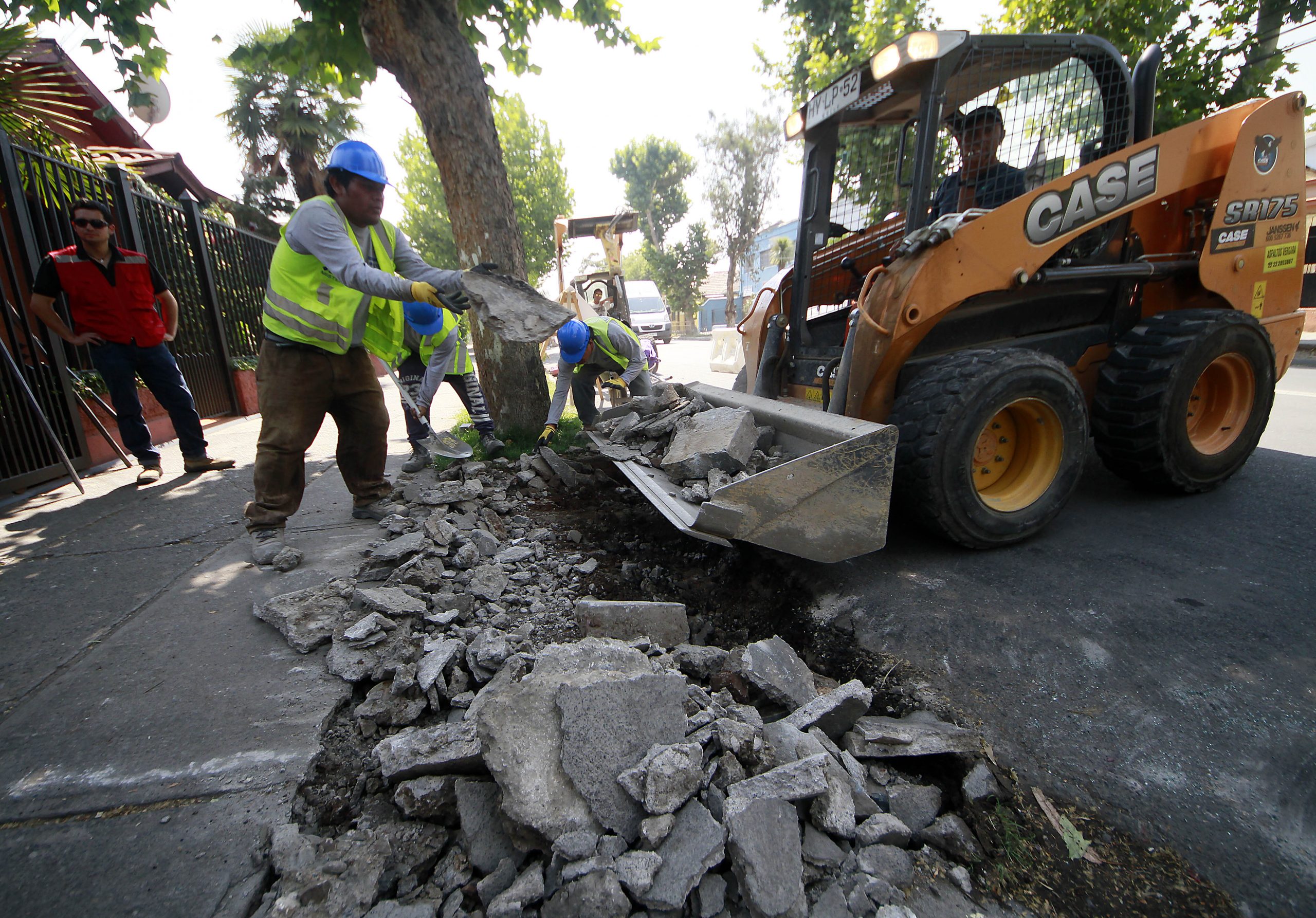 Plan de Rutas Peatonales: Proyecto busca crear veredas inclusivas en 69 comunas