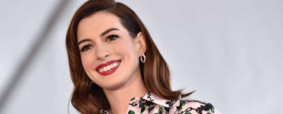 Anne Hathaway 
