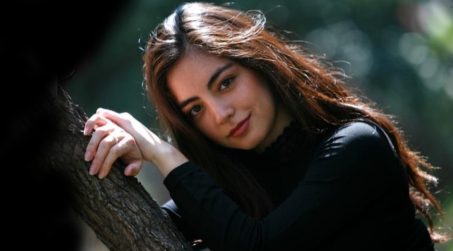 Vanessa Aguilera respondió a memes que la "acusaban" de filtrar audios de fiesta en Cachagua