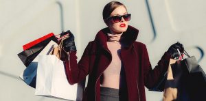 5 prendas de moda que vale la pena comprar en oferta