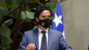 Ignacio Briones se va de Hacienda en medio de un alza en su aprobación