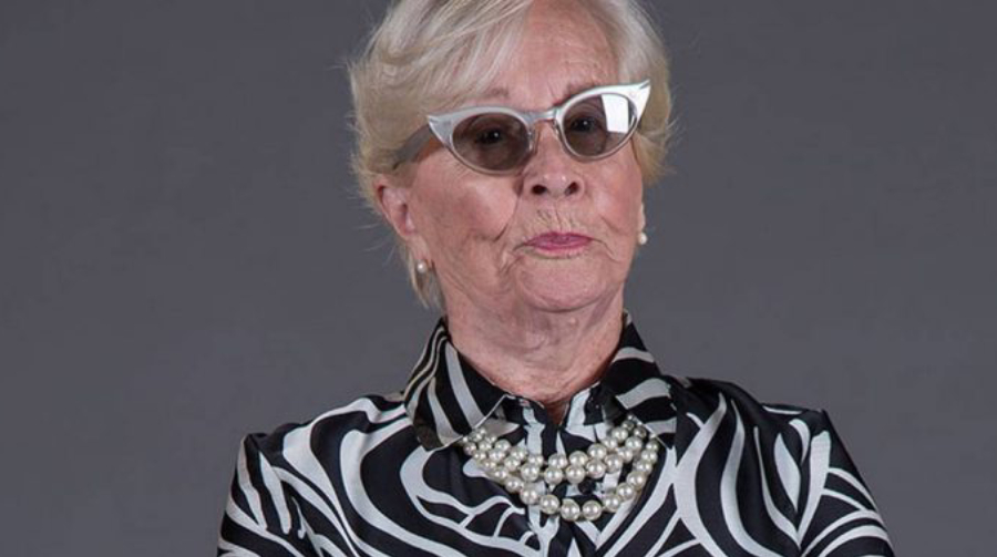 Delfina Guzmán se vacuna y critica a todos los que no quieren hacerlo