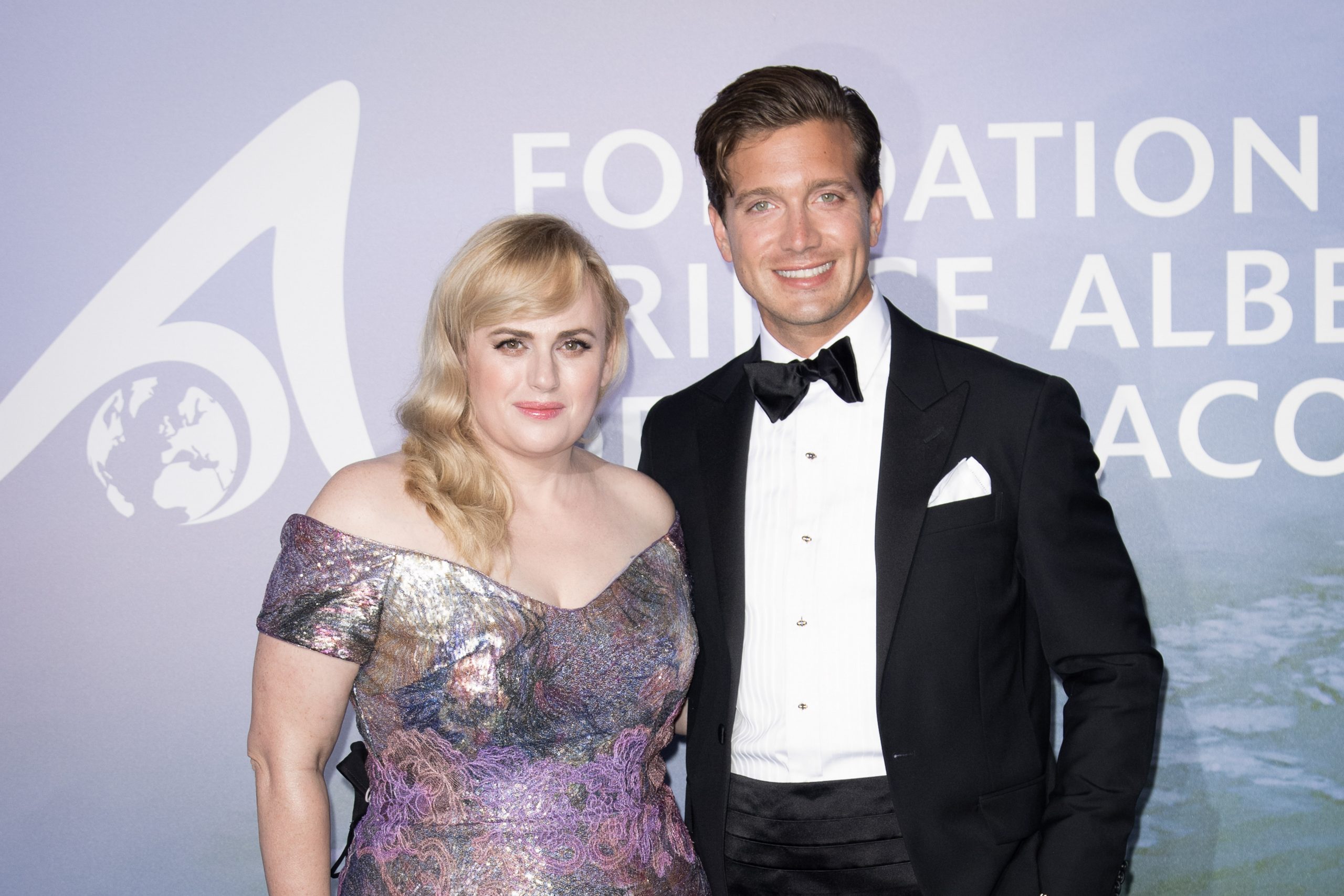Pena en el corazón: Actriz Rebel Wilson terminó con el millonario Jacob Busch