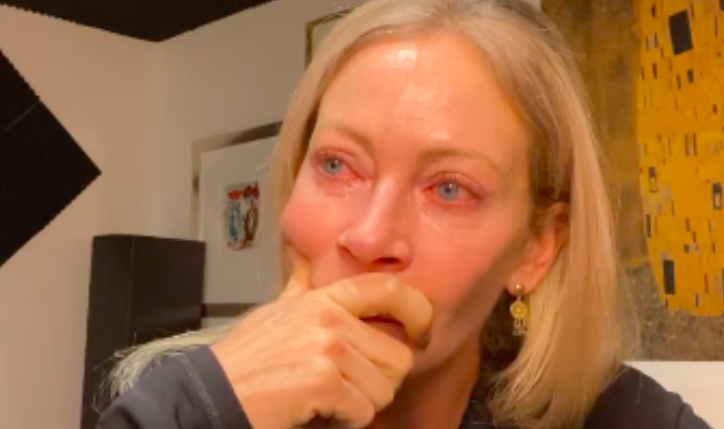 Marcela Vacarezza llora al revelar que sus padres se contagiaron con Covid-19