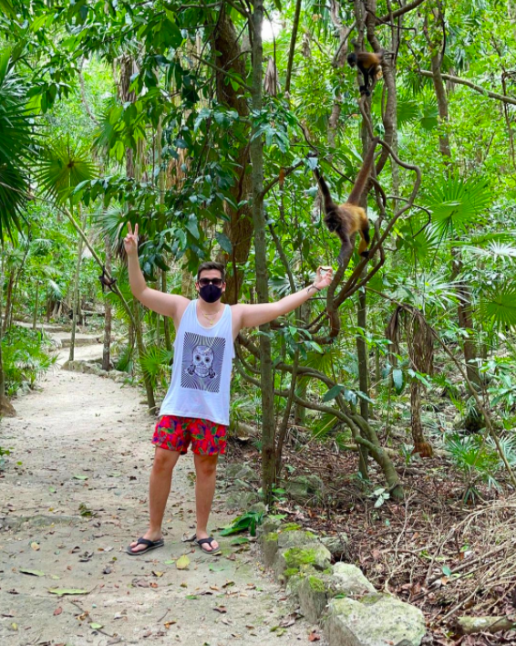 Nano de vacaciones en tulum mexico 