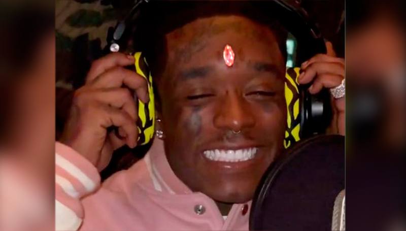 Rapero se implantó un diamante de 24 millones de dólares en la frente