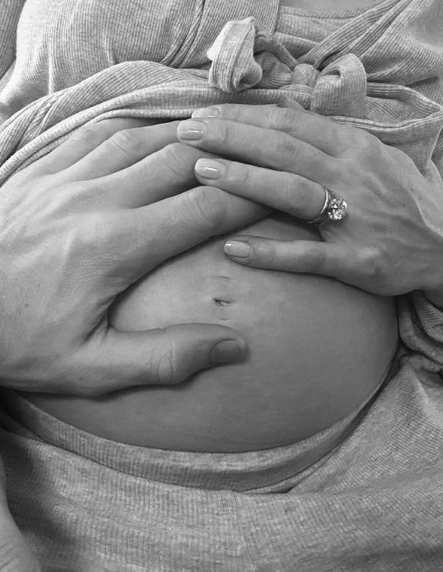 Con estas fotos, Ellie Goulding confirmó su embarazo