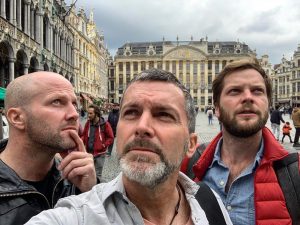 Hermano de Cristián Sánchez preocupó por foto desde la clínica: "Me fui a piso de una"