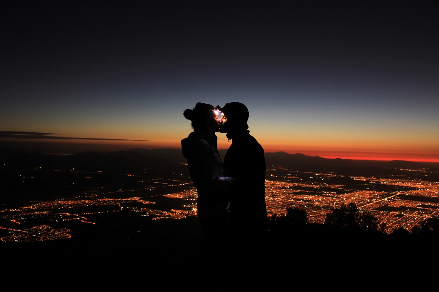 ¡Para regalonear sin gastar de más! 4 lugares imperdibles para visitar en pareja cerca de Santiago