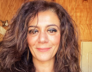 Paola Troncoso recibe lluvia de elogios al compartir sensual foto en bikini