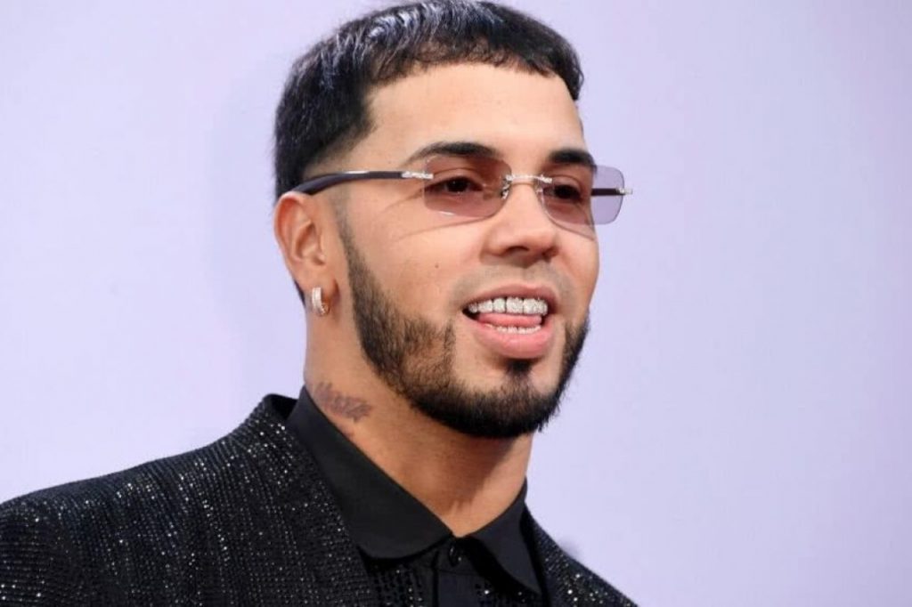 Anuel AA compartió su nueva compañía luego de su quiebre amoroso con Karol G 