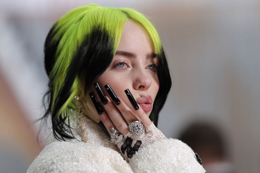 Billie Eilish reveló su nuevo y diferente cambio de look