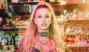 Karla Melo comparte foto en ropa interior: "No estoy pidiendo opiniones"