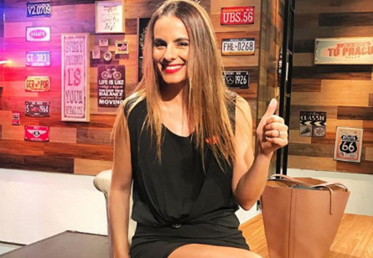 Pía Guzmán reveló por redes sociales que está esperando a su tercer hijo