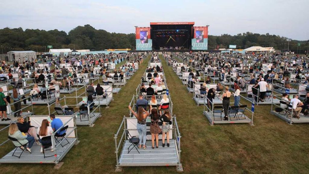 Festivales británicos realizarán test rápidos y pedirán certificado de vacunas
