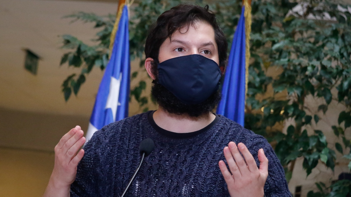 Gabriel Boric sobre tercer retiro de las AFP: "Las medidas no pueden ser tomadas pensando en esa mentalidad santiaguina"