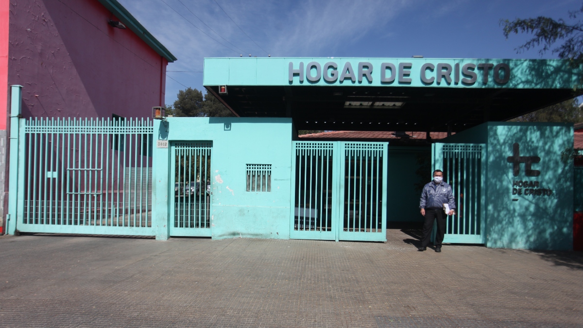 Director Protección Integral del Hogar de Cristo: "El sistema completo está fallando en protección"