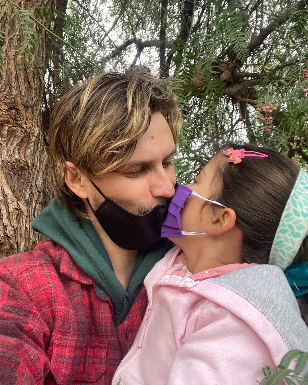 Jp Y Su Hija