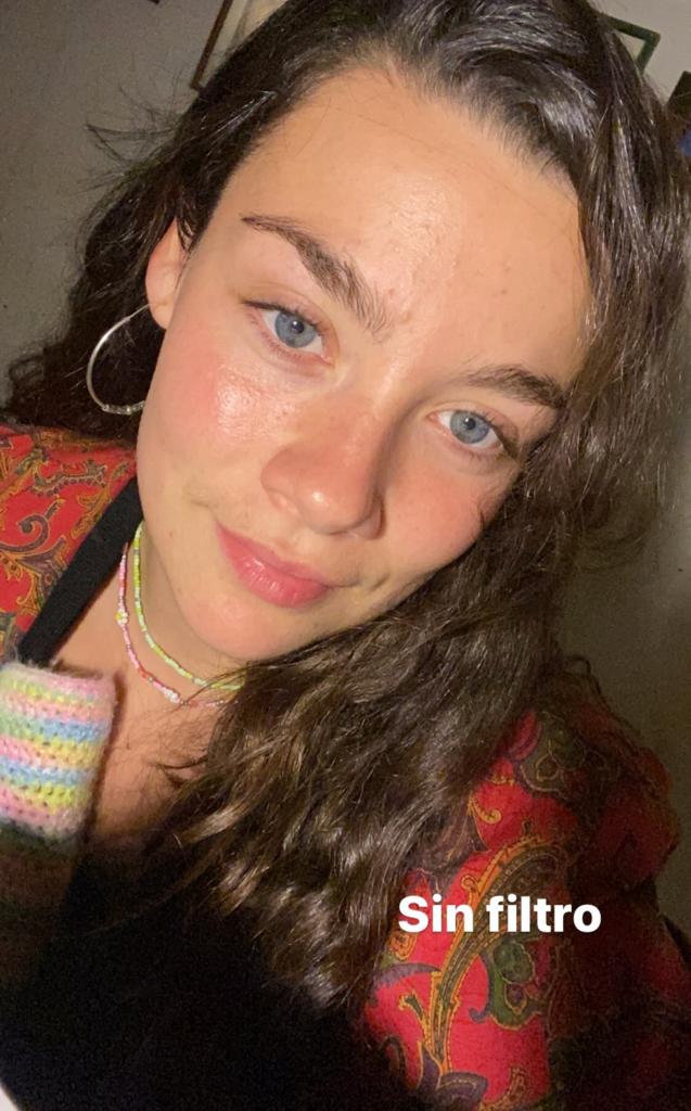 Cota Castelblanco se muestra "sin filtro" a ocho meses de dar a luz