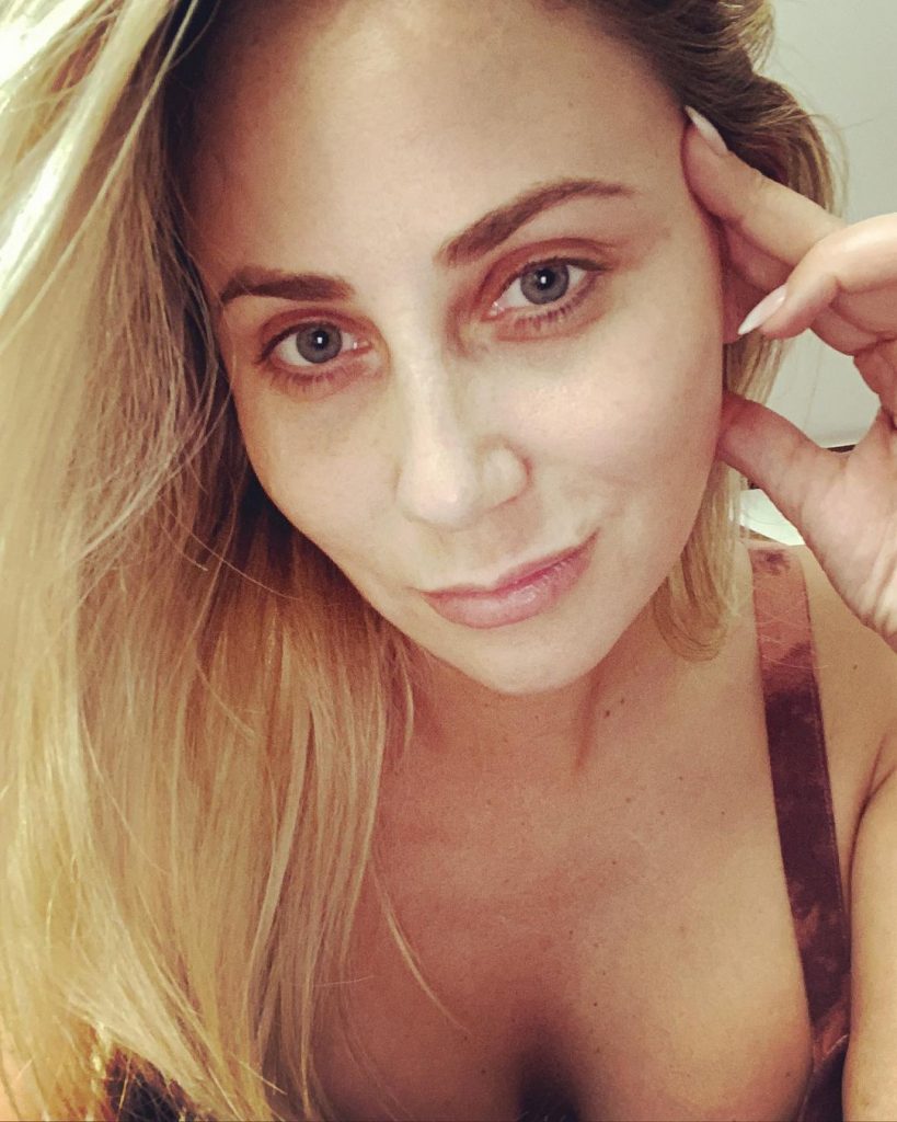 Instagram De Gisella