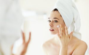 Estos son los motivos por los que debemos usar bloqueador solar todo el año