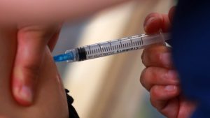 Estudio del Minsal: Vacuna Coronavac tiene un 80% de efectividad