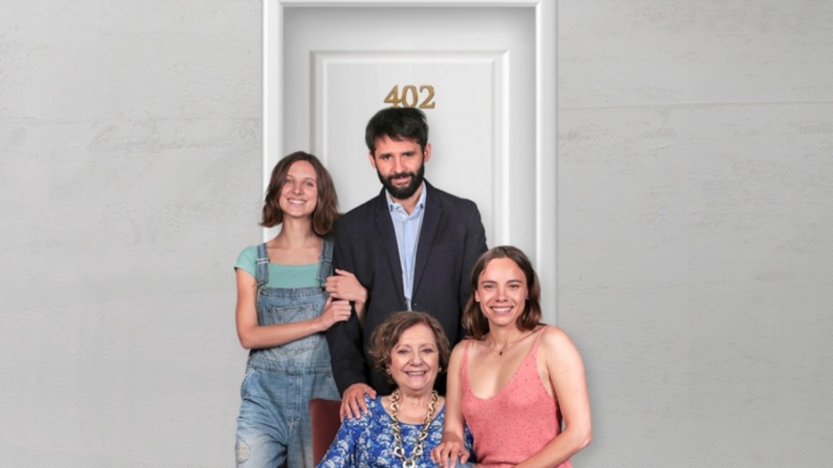 ¡Lo supo todo! Seguidores de "Edificio Corona" alabaron actitud de Catalina