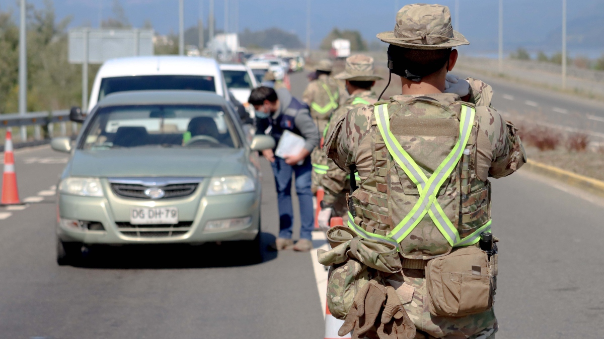 Balance Minsal: 6.372 casos nuevos en las últimas 24 horas y cinco comunas a cuarentena