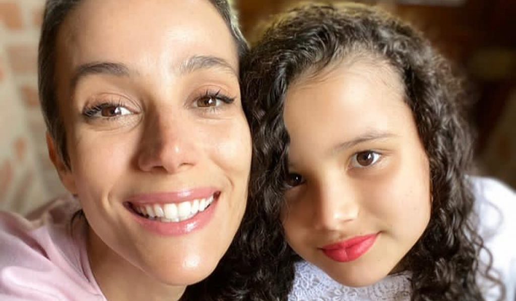 Mujer se volvió viral en redes sociales tras confesar que odia ser madre