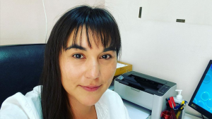 Izkia Siches compartió tierna imagen de a su hija Khala saliendo del hospital