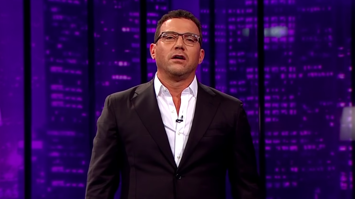 Julián Elfenbein y su operación: entró a pabellón este jueves