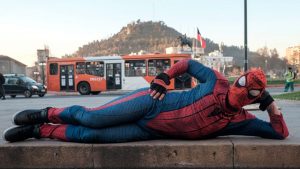 "No se queden en las casas": El llamado del sensual Spiderman a votar