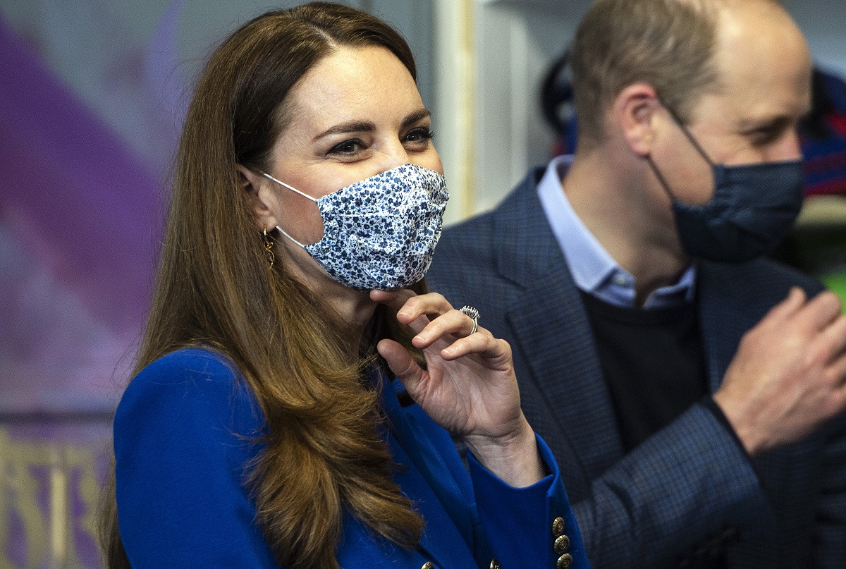 Kate Middleton hace guiño a look de Lady Di con su reciente traje azul