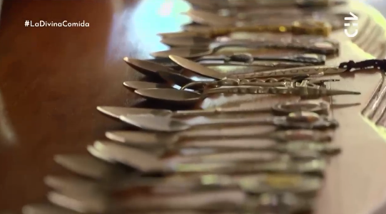La Divina Comida