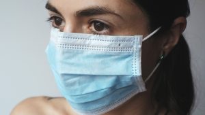 ¿Debo utilizar protector solar si ocupo mascarilla? Aquí te contamos