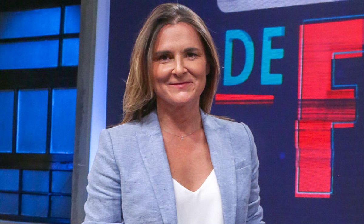 ¡Íncomodo! Paulina de Allende-Salazar lee en vivo acusación contra su hermana en 'Mucho gusto'