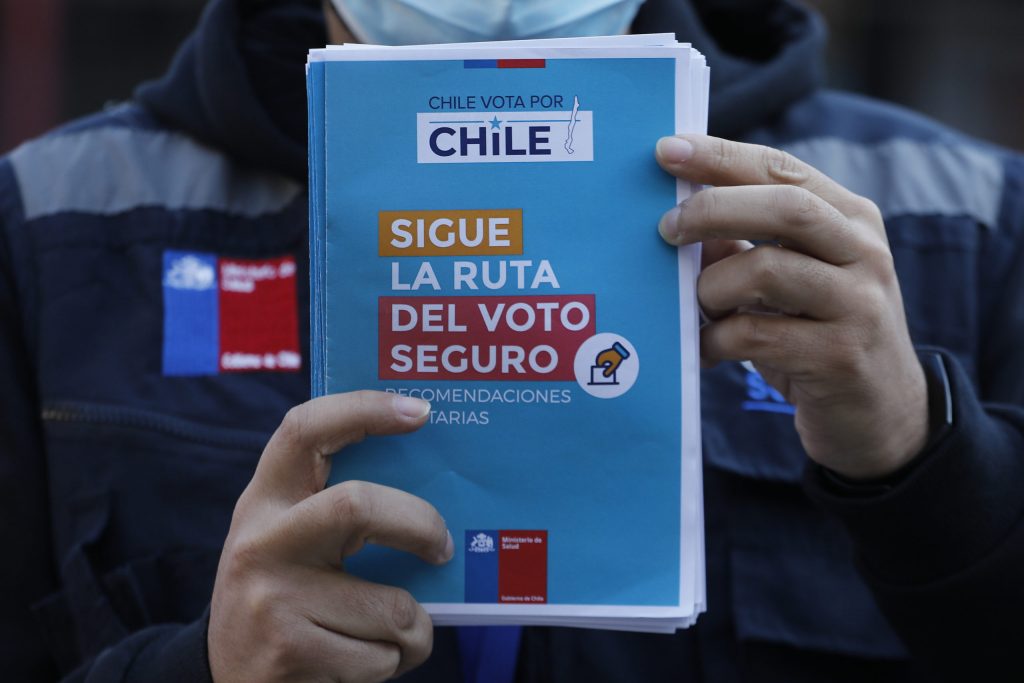Gobierno Visita Local De Votacion Y Entrega Recomendaciones Para El Voto Seguro