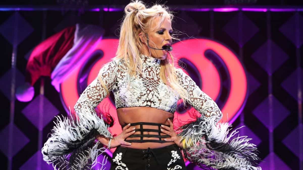 Britney Spears fue obligada a dar show con más de 38 grados de fiebre