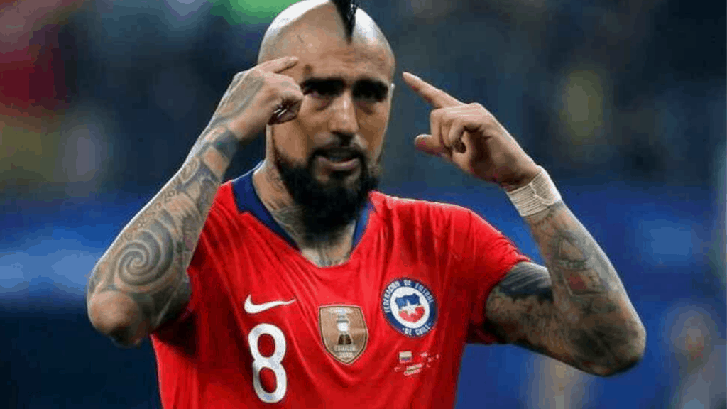 Arturo Vidal arremetió contra los medios por indisciplina de La Roja